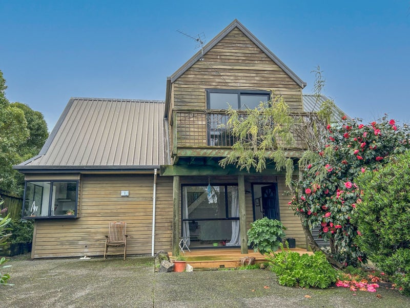7 James Drive, Diamond Harbour, Lyttelton - Carousel 1