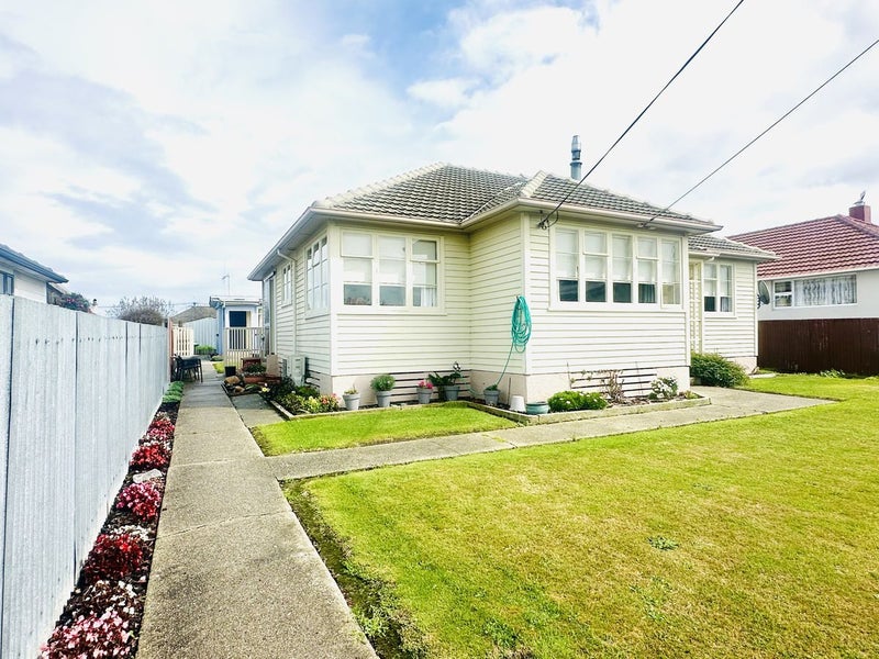 17 Arundel Street, Oamaru North, Oamaru - Carousel 1