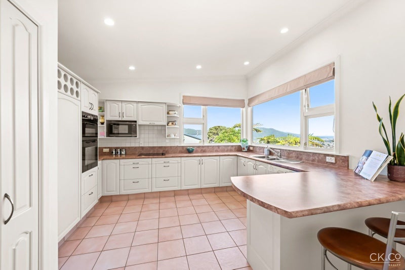 3 Viscount Grove, Kelson, Lower Hutt - Carousel 2