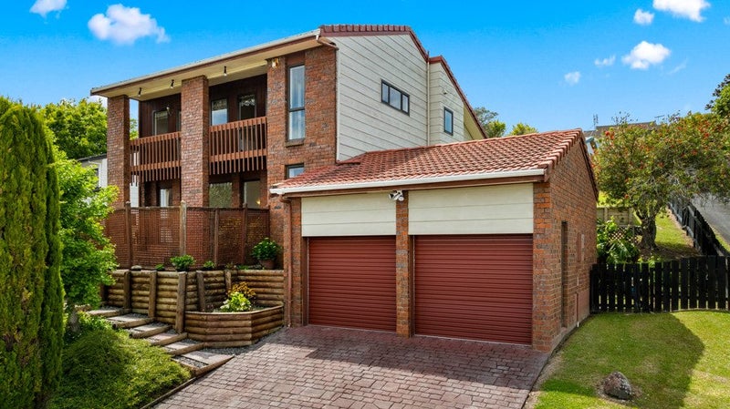 81 Kennedy Avenue, Forrest Hill, Auckland - Carousel 2