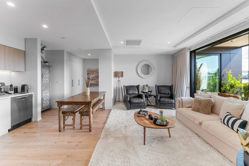 10/6 Utopia Park Heights, Welcome Bay, Tauranga - Carousel 2