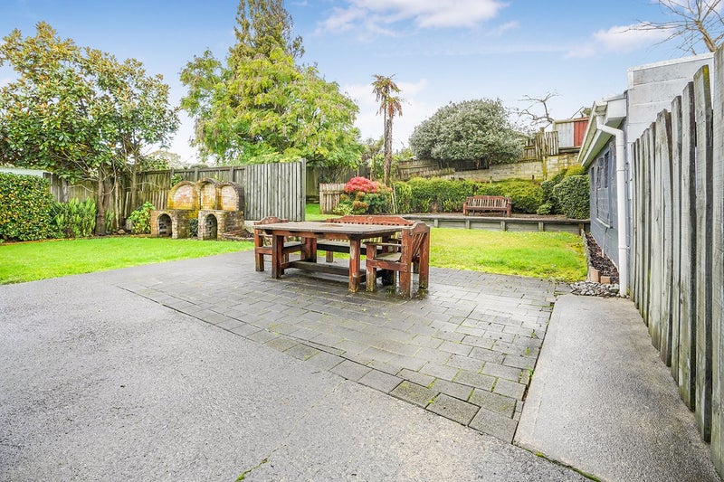 21 Manapouri Place, Glenview, Hamilton - Carousel 20