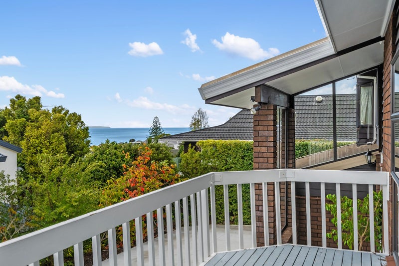 2/42 Beulah Avenue, Rothesay Bay, Auckland - Carousel 2