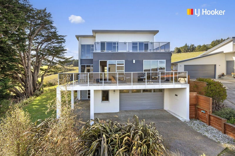 102 Mission Cove, Company Bay, Dunedin - Carousel 2