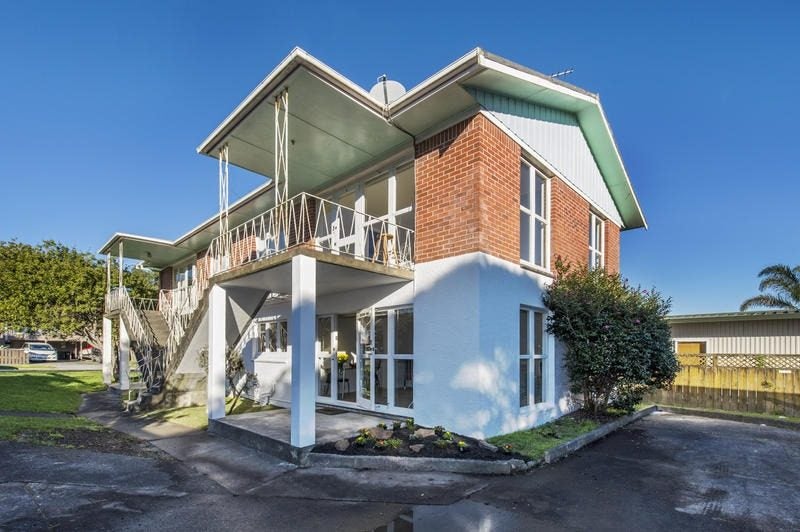 2/19 Thatcher Street, Mission Bay, Auckland - Carousel 2