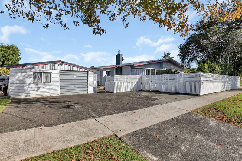 22 Beazley Crescent, Tikipunga, Whangarei - Carousel 1