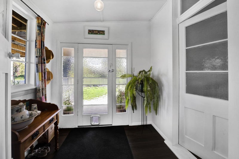 2 Tayler Street, Eltham, Eltham - Carousel 2