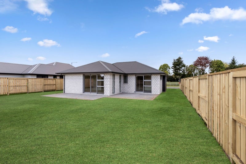 21 Whakahaumako Road, Leamington, Cambridge - Carousel 1