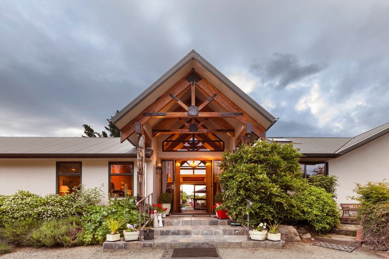 117 Riverbank Road, Wānaka - Carousel 1