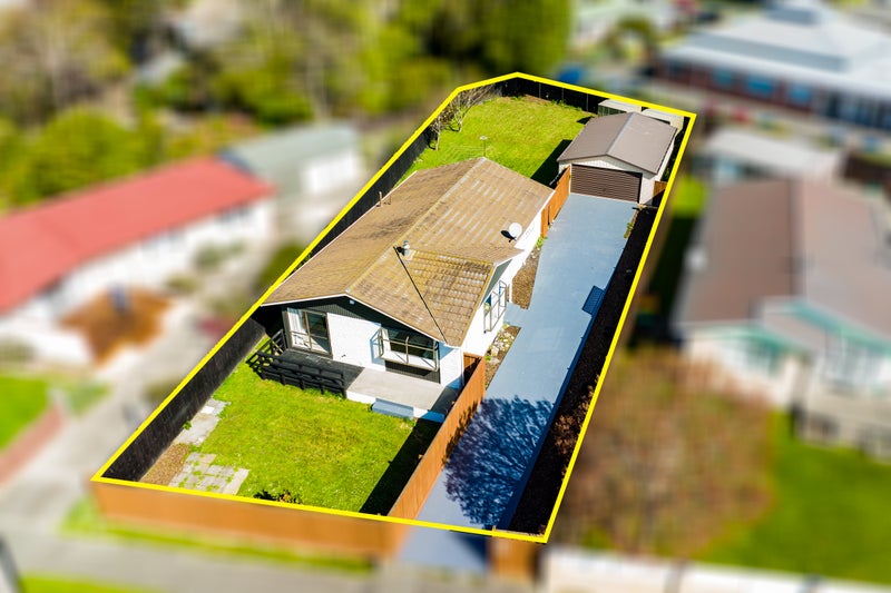 16 La Perouse Place, Northcote, Christchurch - Carousel 15