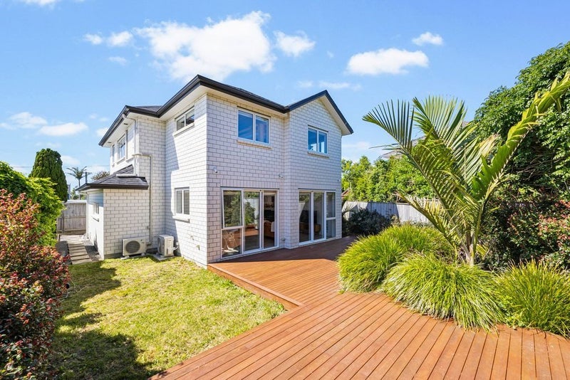 54A Te Kawa Road, Greenlane, Auckland - Carousel 12