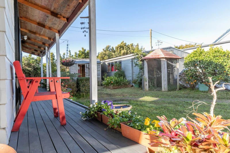 1/85 Godley Road, Green Bay, Auckland - Carousel 2