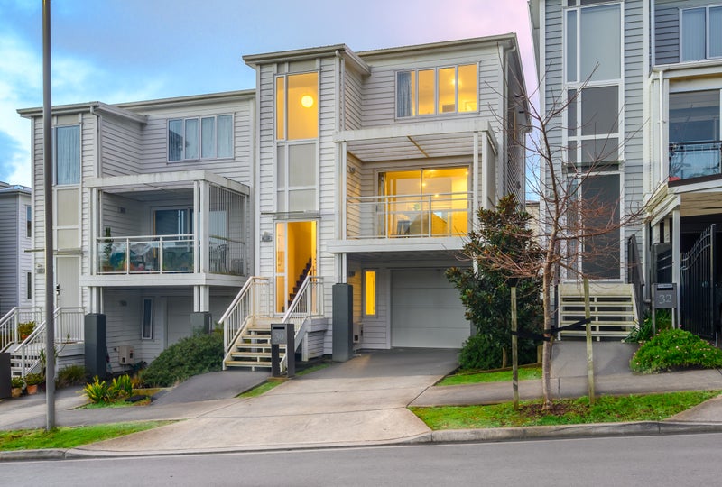 30 Fernly Rise, Flat Bush, Auckland - Carousel 31