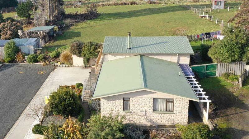 11 Medway Street, Kingswell, Invercargill - Carousel 2