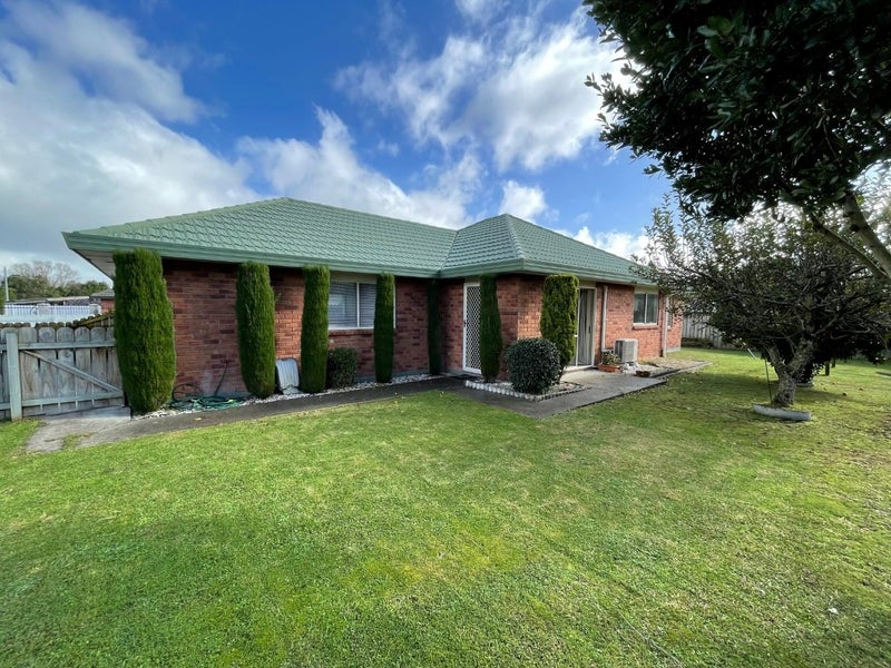 14B Princess Street, Takanini, Auckland - Carousel 2