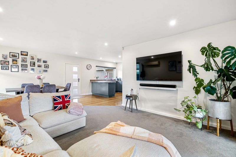 37 Grampian Street, Casebrook, Christchurch - Carousel 1