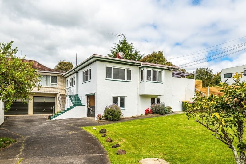 5/27 Parkhill Road, Howick, Auckland - Carousel 1