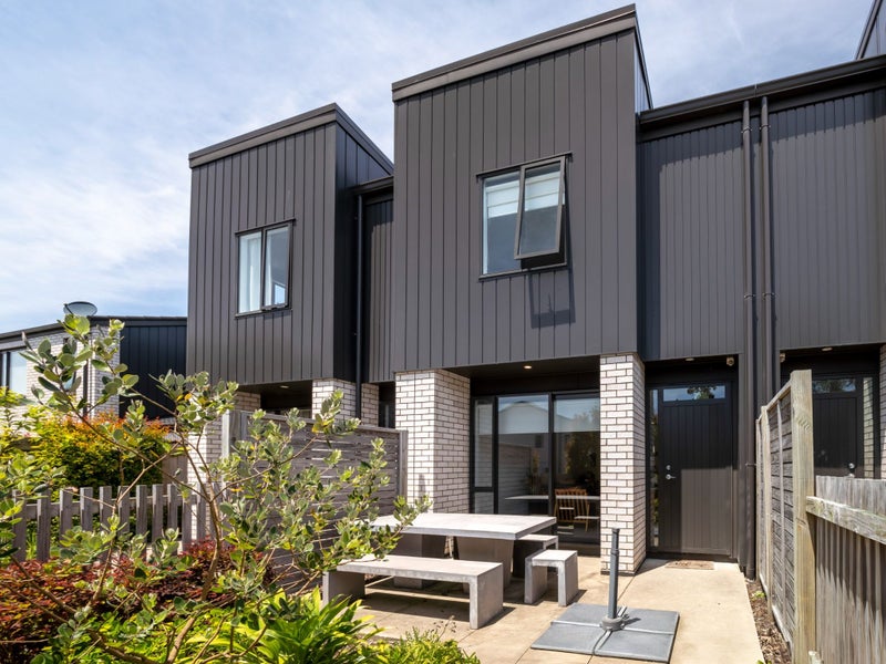 36 Tobruk Road, Panmure, Auckland - Carousel 1
