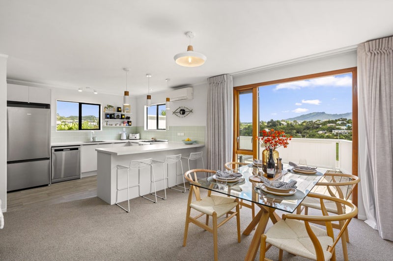 1 Lily Street, Raglan - Carousel 1