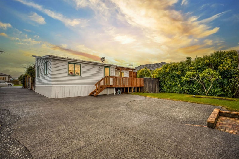 10 Tapu Road, Huapai, Kumeu - Carousel 1