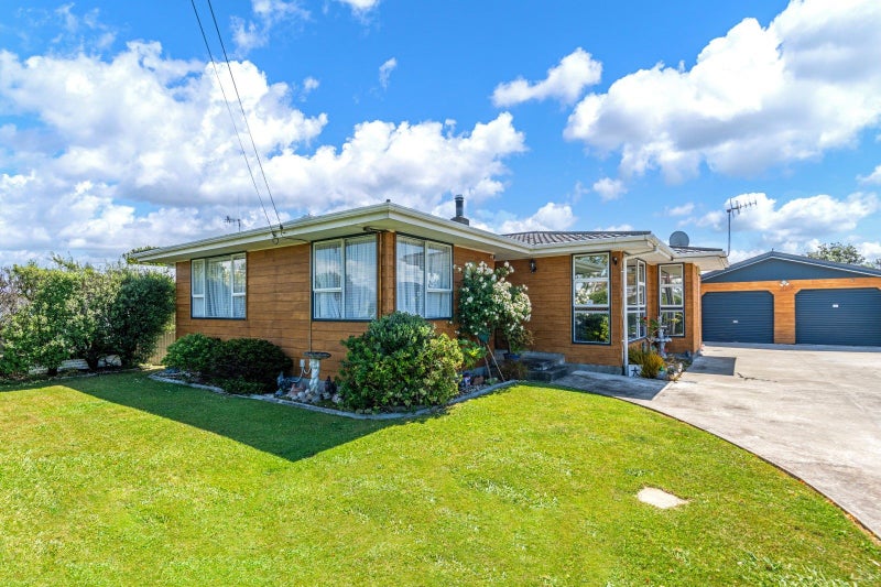43 Benmore Avenue, Cloverlea, Palmerston North - Carousel 1