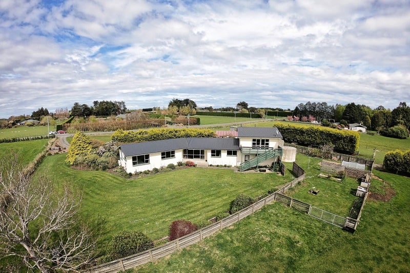 39 Myross Road, Myross Bush, Invercargill - Carousel 1