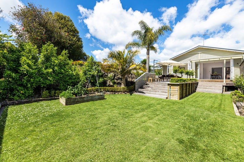 71 Marsden Avenue, Mount Eden, Auckland - Carousel 1
