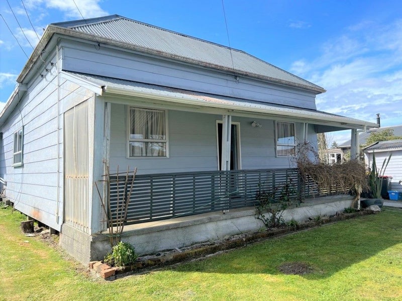 14 Edwyn Street, Blackball, Greymouth - Carousel 2
