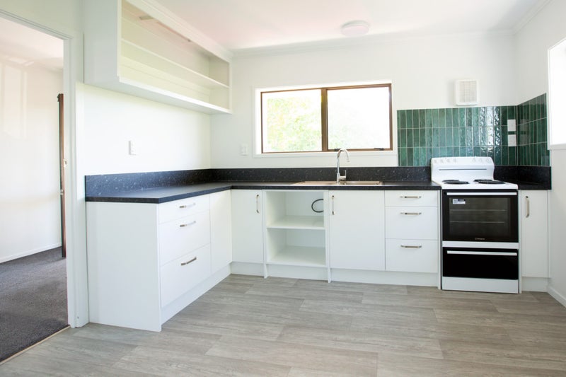 4/11A Union Street, Claudelands, Hamilton - Carousel 1