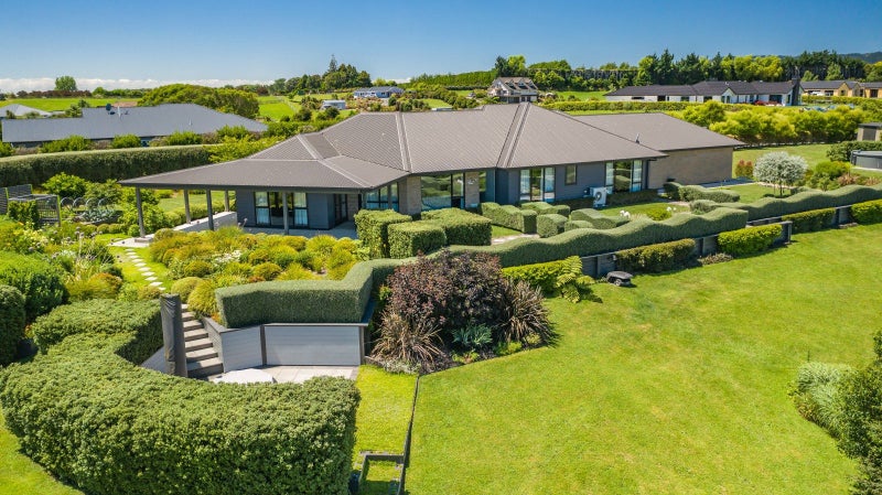 43 Ohau Terraces, Ohau, Levin - Carousel 1