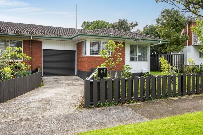 3/3 Korau Road, Greenlane, Auckland - Carousel 1