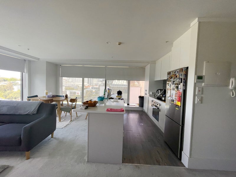 804/8 Whitaker Place, Grafton, Auckland - Carousel 13