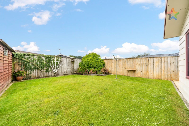 24 Kawatiri Grove, Wainuiomata, Lower Hutt - Carousel 25