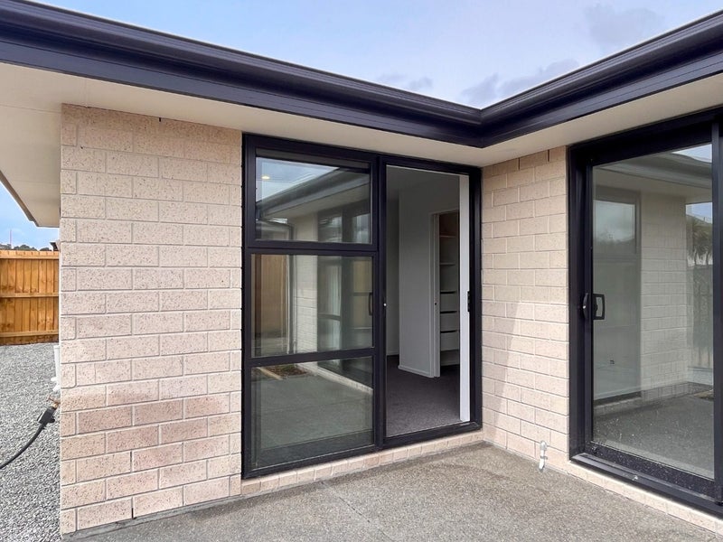 31 Selfe Crescent, Burwood, Christchurch - Carousel 16