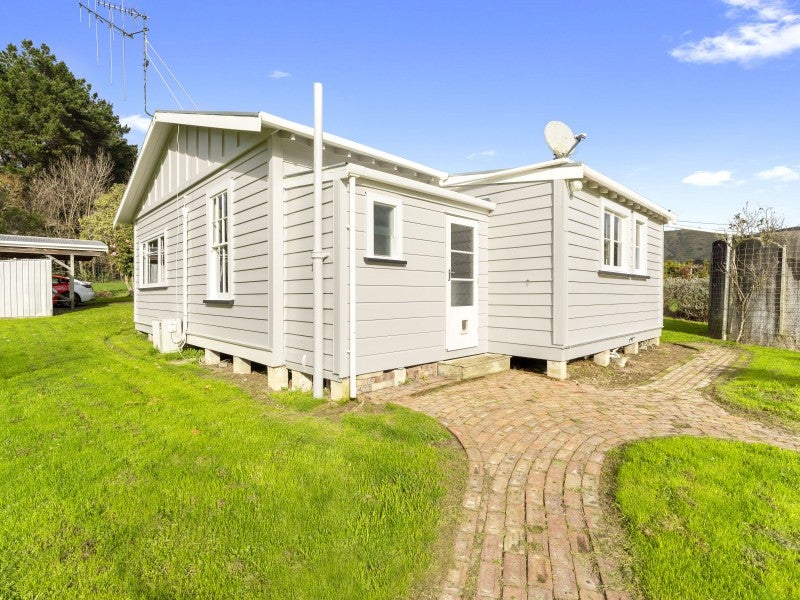 345 Scotts Road, Linton, Palmerston North - Carousel 21