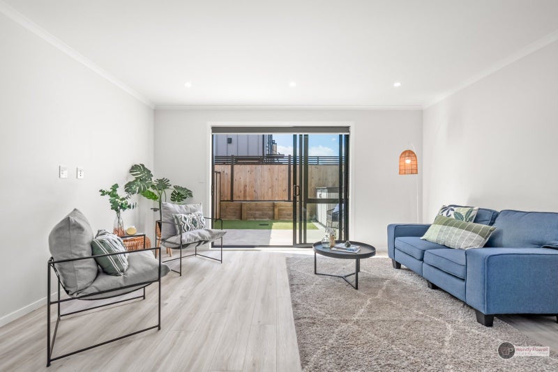 38 Dahl Drive, Wallaceville, Upper Hutt - Carousel 2