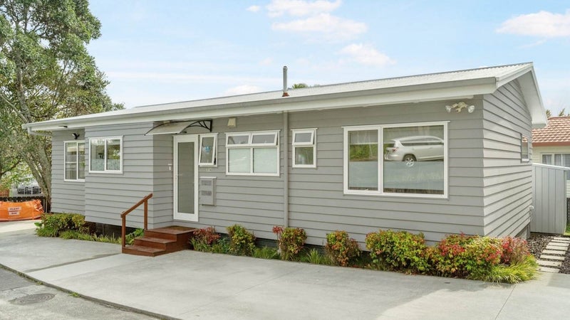 35A Ellice Road, Totara Vale, Auckland - Carousel 1