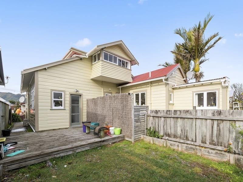 35 Plunket Avenue, Petone, Lower Hutt - Carousel 2