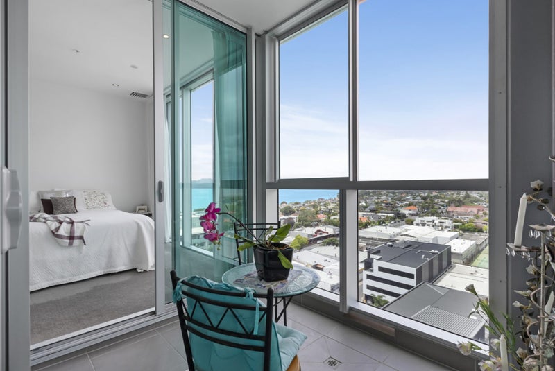 1203/3 Northcroft Street, Takapuna, Auckland - Carousel 2