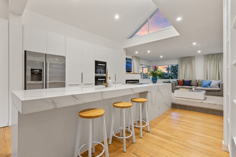 75A Stanley Point Road, Stanley Point, Auckland - Carousel 2