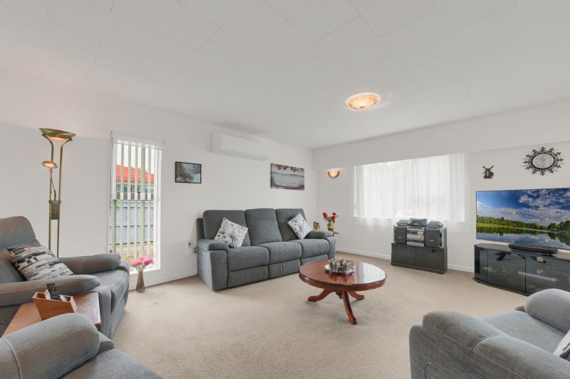 65 NEALE AVE, Stoke, NELSON - Carousel 2