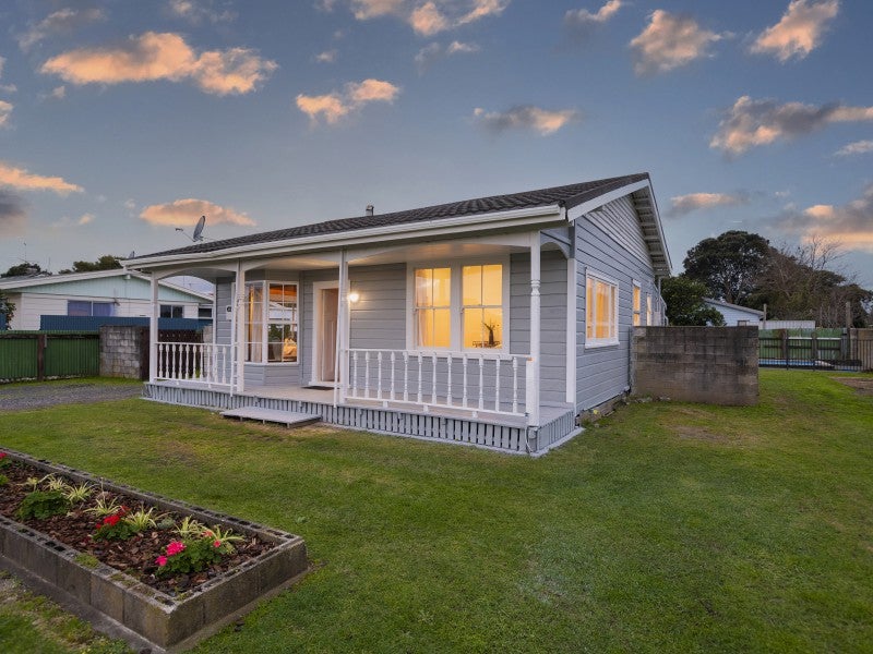 22 Queens Road, Elgin, Gisborne - Carousel 1