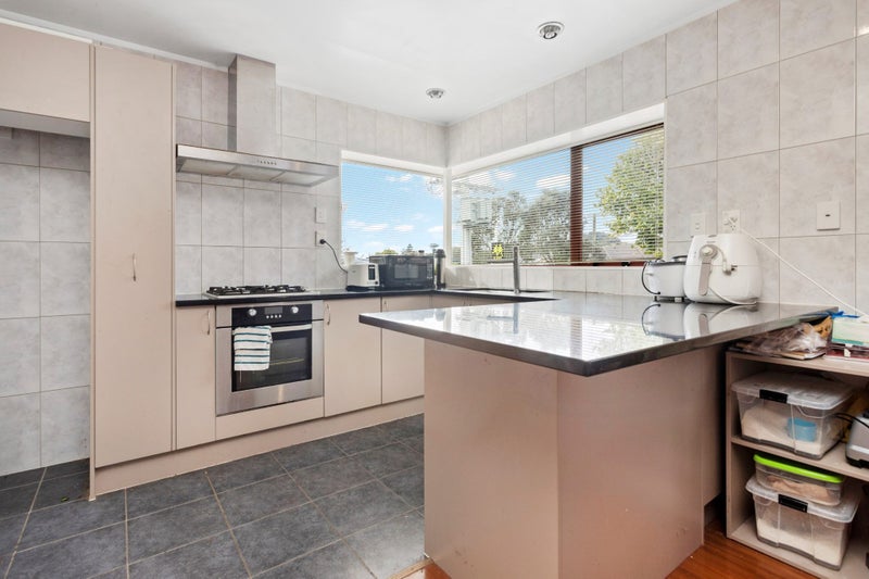 2/416 Mount Albert Road, Mount Roskill, Auckland - Carousel 2