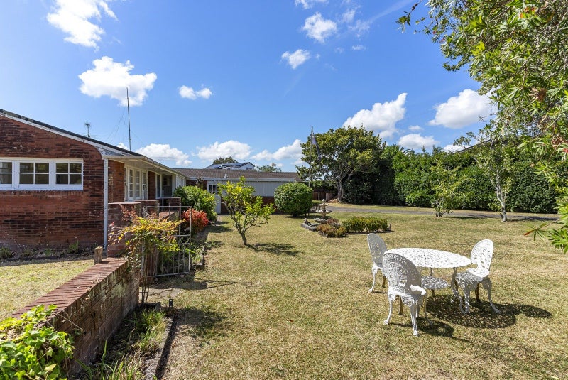 7 Acmena Lane, Pakuranga, Auckland - Carousel 2