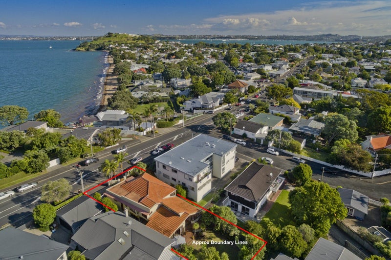 107 Vauxhall Road, Narrow Neck, Auckland - Carousel 3