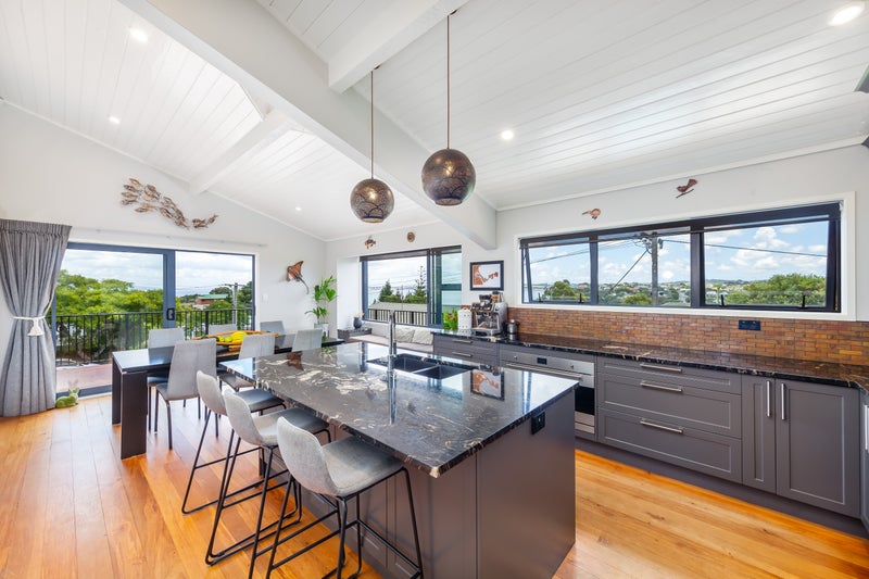 14 East Avenue, Manly, Whangaparaoa - Carousel 1