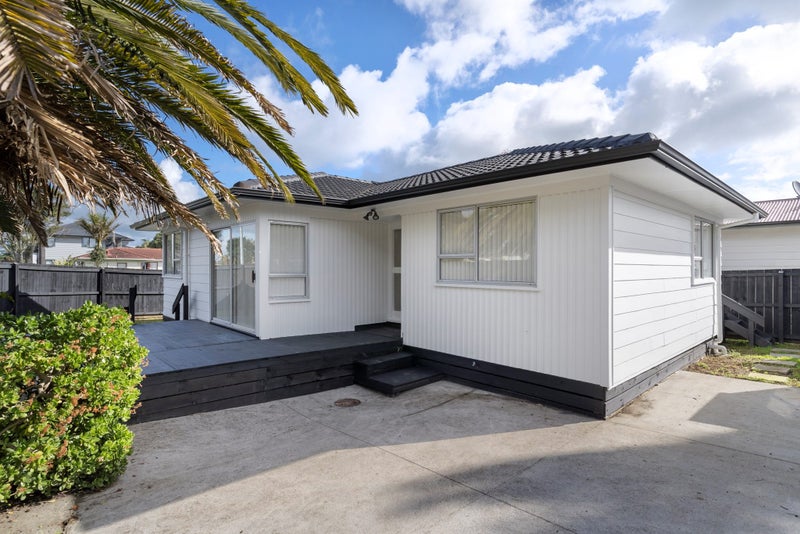 451 Weymouth Road, Weymouth, Auckland - Carousel 1