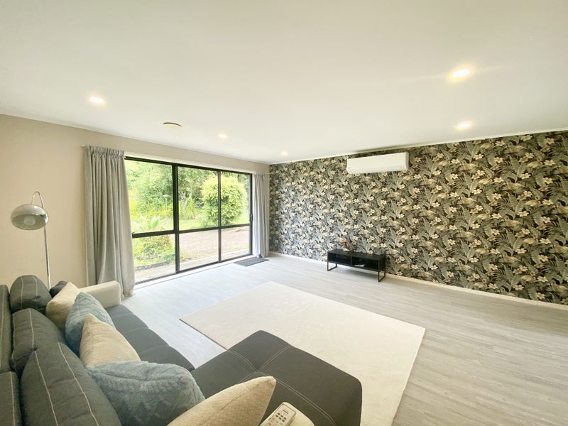 40 Kewa Road, Albany Heights, Auckland - Carousel 2