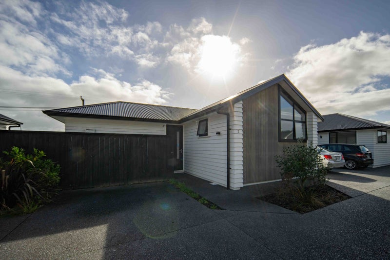 2/81 Storey Avenue, Forest Lake, Hamilton - Carousel 2