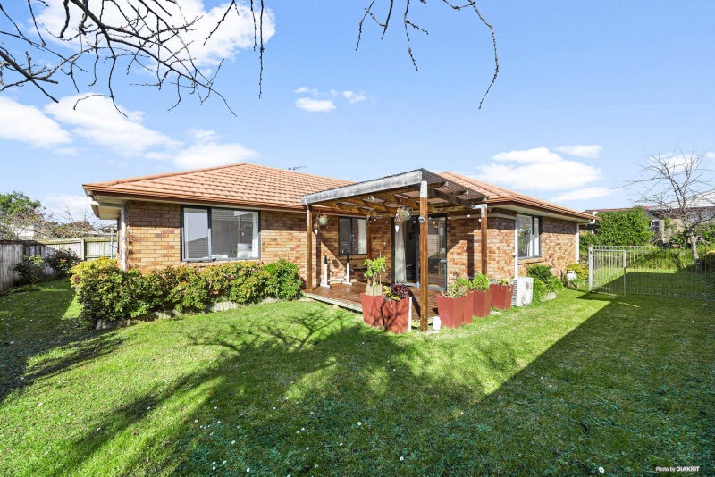 4 Everton Place, Mount Wellington, Auckland - Carousel 2